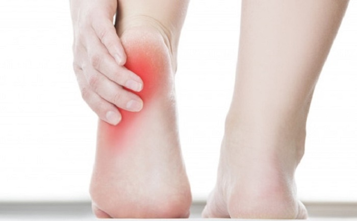 Đau gót chân là bệnh lý liên quan đến cơ, dây chằng hoặc xương gót