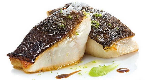 Các món ăn từ cá sẽ cung cấp một lượng collagen tốt cho cơ thể