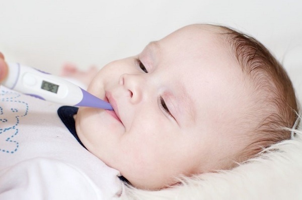 Đo nhiệt độ ở miệng thường được dùng cho trẻ sơ sinh