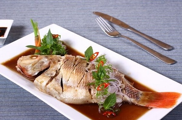 Cá ay các loại hải sản đều cung cấp nhiều chất dinh dưỡng tốt như calci, omega - 3, ít chất béo có hại