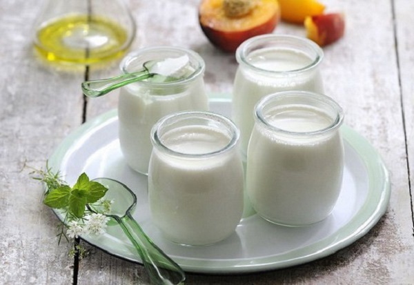Sữa chua giúp tăng cường hệ vi khuẩn có lợi cho tiêu hoá