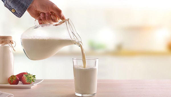 Đau dạ dày có uống sữa được không là câu hỏi được rất nhiều người bệnh viêm loét dạ dày quan tâm